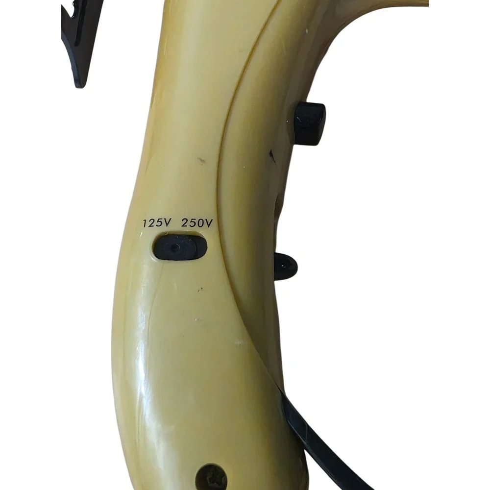 Andis Ionic Ceramic Hair Dryer Dual Voltage Gold with Brush Attachment - Picture 4 of 9